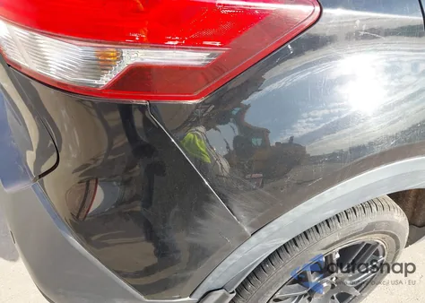 2018 Nissan Kicks S z USA, uszkodzony, nr VIN 3N1CP5CU7JL525228